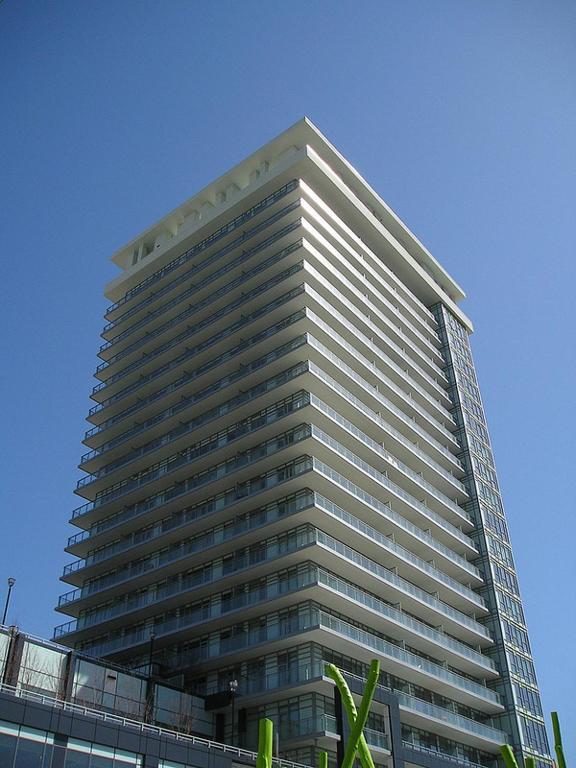 Square One Fully Furnished Suite Mississauga Exterior foto